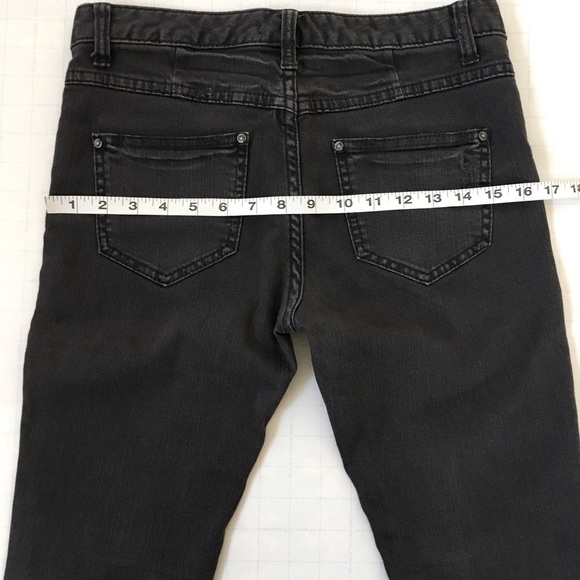 Free People Mid Rise Washed Black Stretch Skinny Jeans Size 26 - Picture 7 of 12